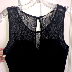 Black Laced Romper w/ Pockets! S